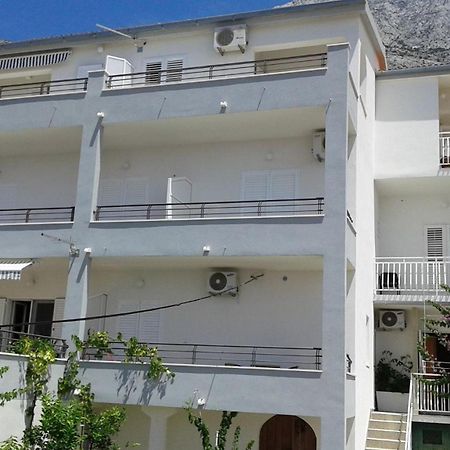 Apartments Josip Baška Voda Exterior foto