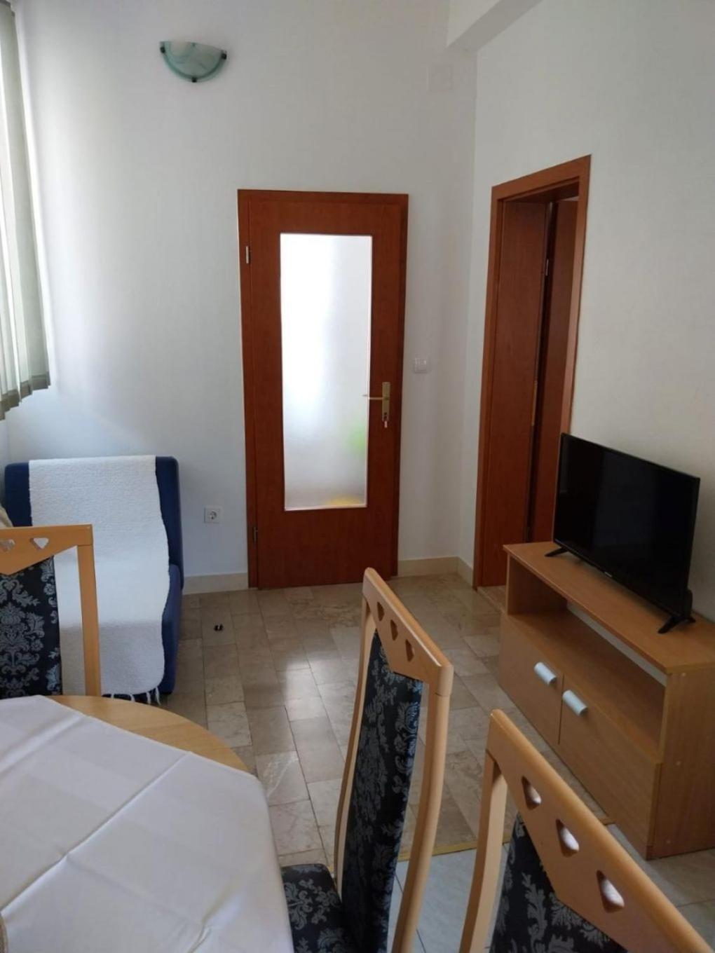 Apartments Josip Baška Voda Exterior foto