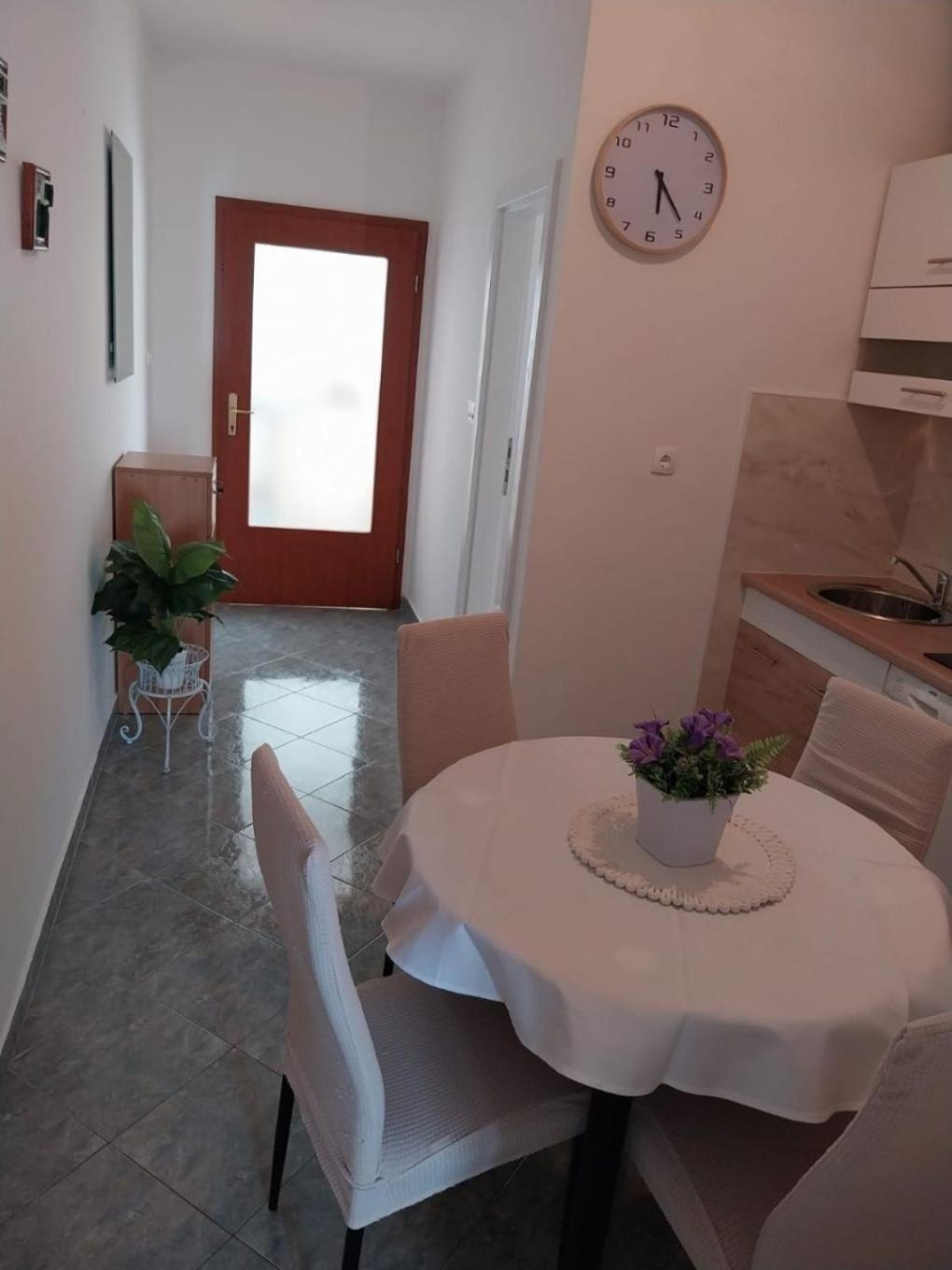 Apartments Josip Baška Voda Exterior foto